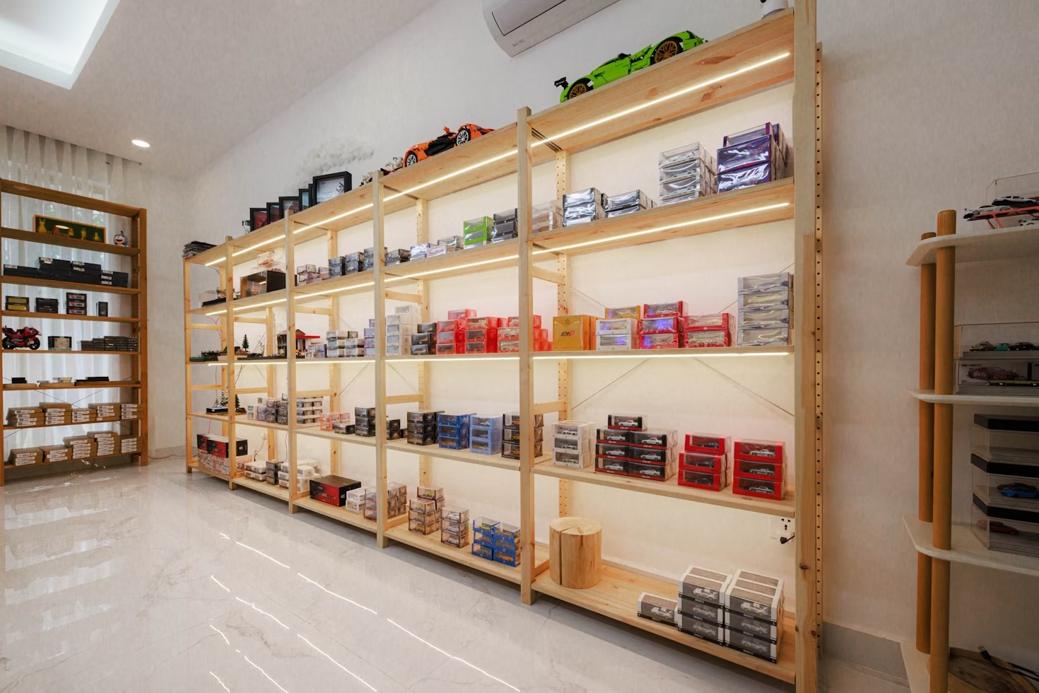 diecast collectibles collection